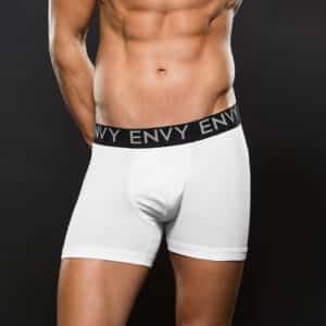 ENVY Köpernahe Shorts mit mittellangem Bein weiß